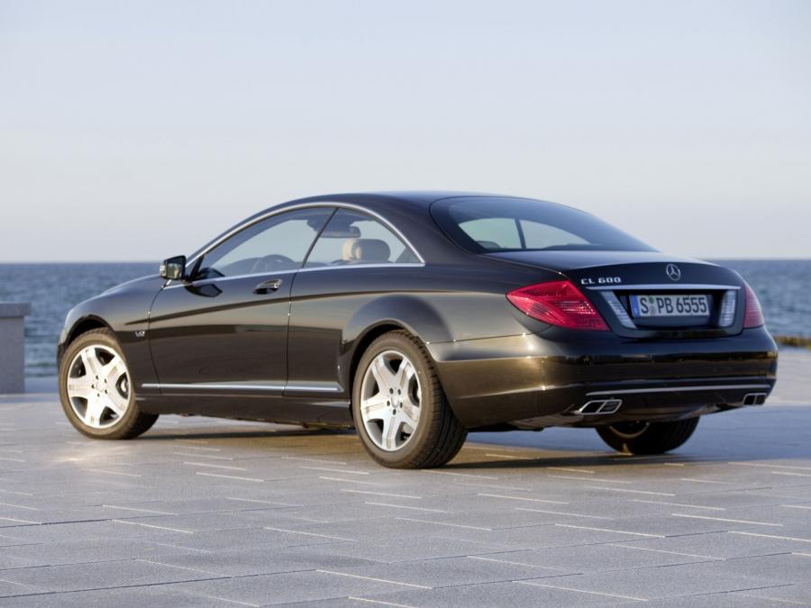  Mercedes-Benz CL600 2010 года  (фото 8 из 43)